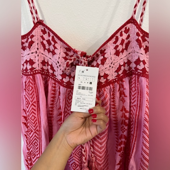 NWT DRESS - Picture 6 of 8